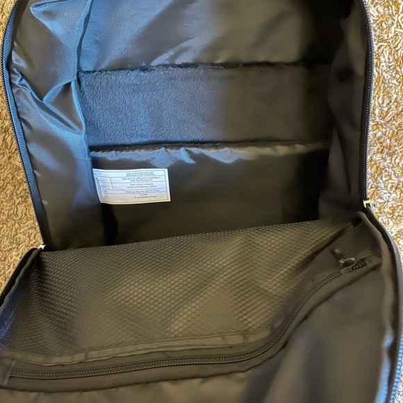 Pop Vinyl Iron Man Backpack - Picture 5 of 5